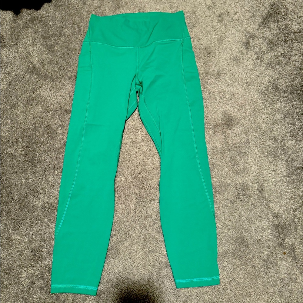 Lululemon size 10 align 25”